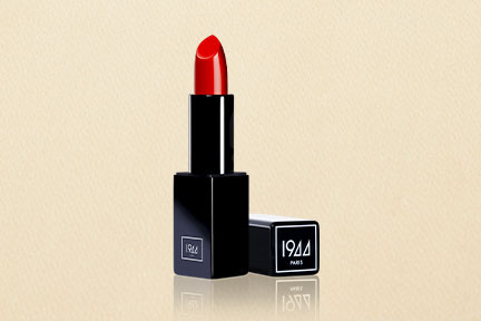 A free lipstick semi matte of your choice from 120€ purchase