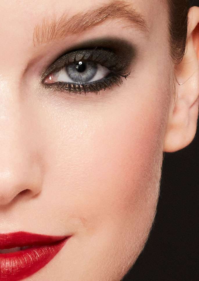 Maquillage pour les yeux 1944 Paris pour le maquillage smoky