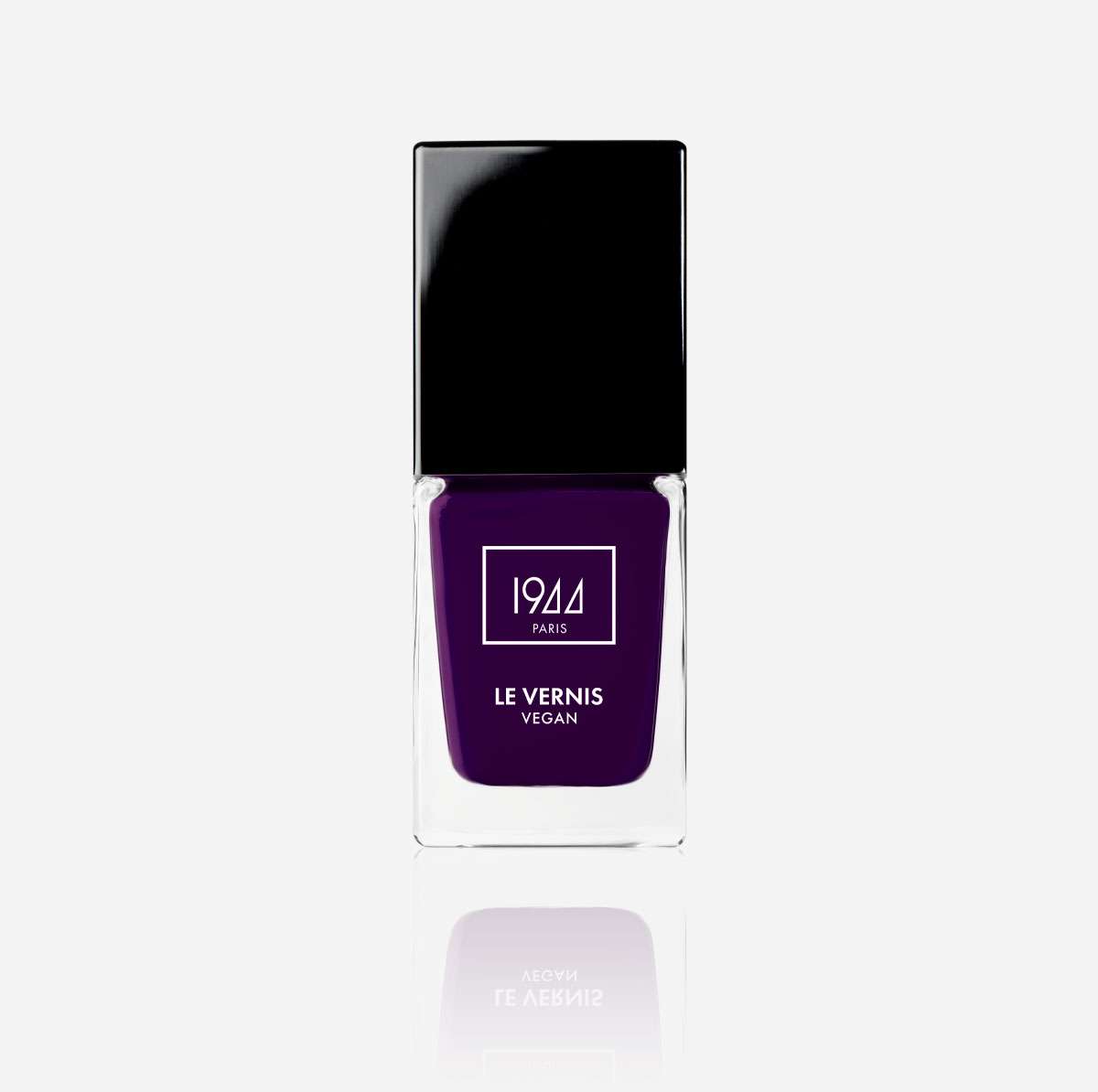 Natural vegan nail lacquer Ilona dark purple 1944 Paris